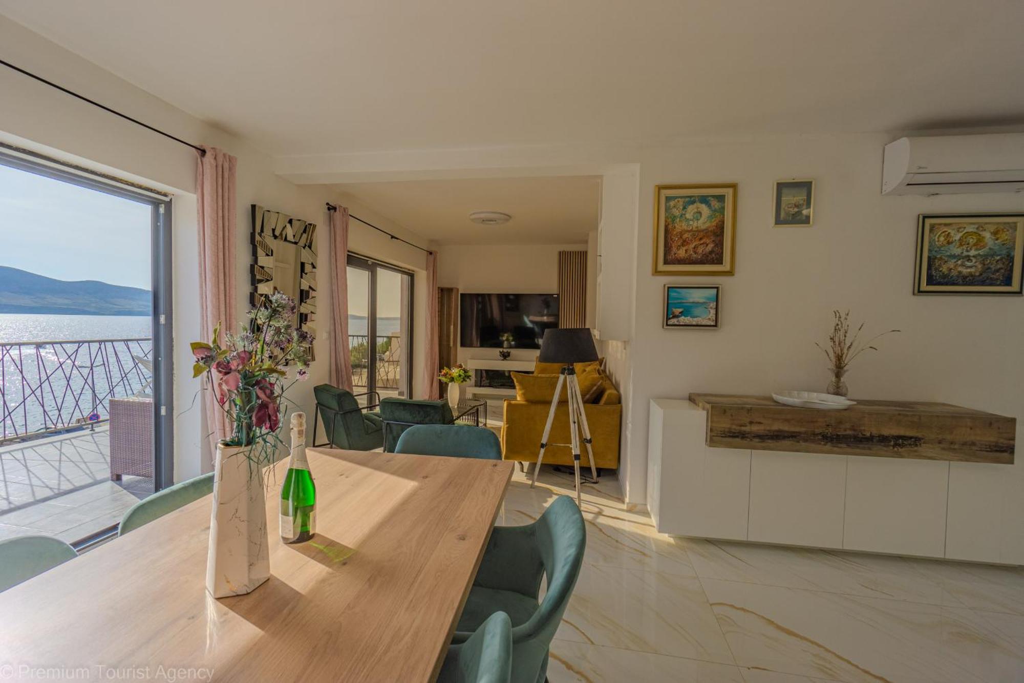 Ivica Super Comfortable, Newly Furnished Apartment In A Top Location Метайна Екстер'єр фото