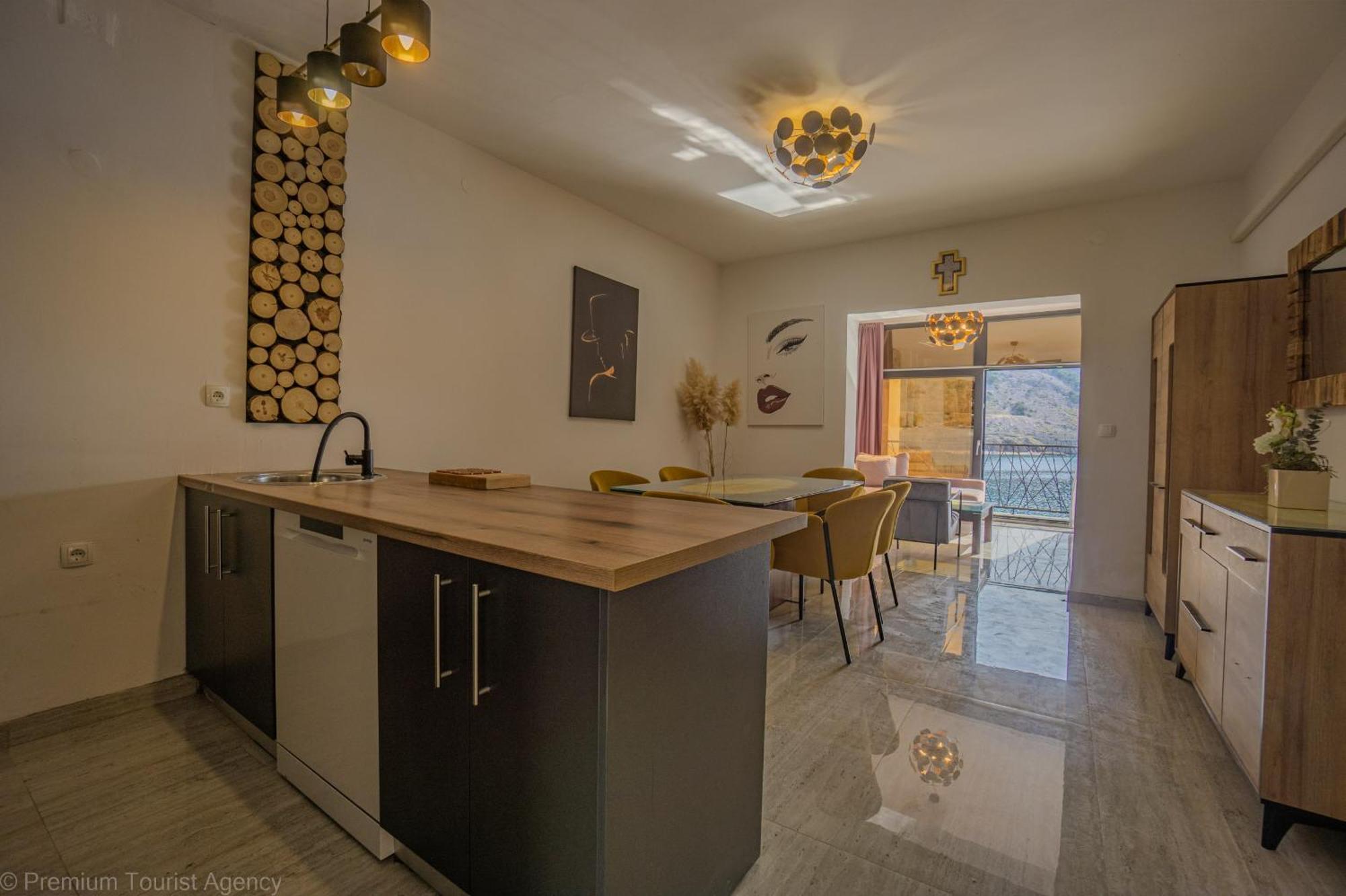Ivica Super Comfortable, Newly Furnished Apartment In A Top Location Метайна Екстер'єр фото